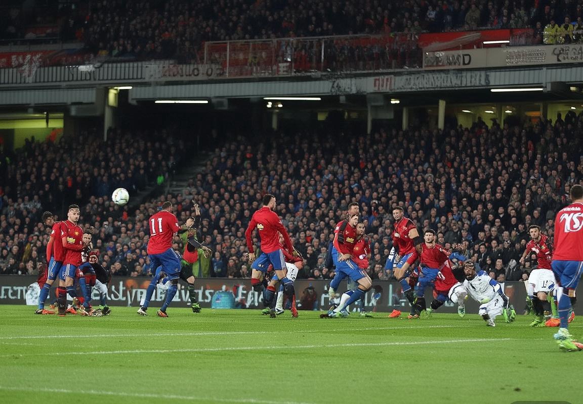 曼联足总杯2-1雷丁，马夏尔制胜球助力曼联领先